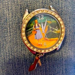 Avon Collector's Wizard of Oz Watchface-missing band